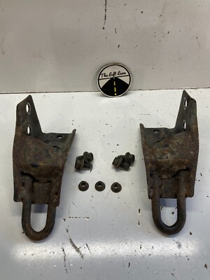 1990 - 1996 Nissan 300ZX Z32 Rear Tow Eye Lets Hooks TT OEM
