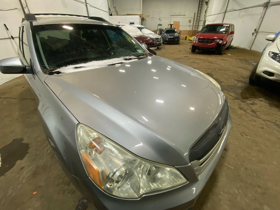 Used Hood fits: 2010 Subaru Legacy Sdn w/o hood scoop Grade B Foto 3 de 4