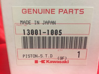 KAWASAKI KLR250 KLX250 OEM Piston 13001-1005 NOS AHRMA VMX KLR KLX  