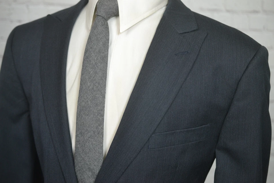 J.Ferrar Mens Navy Blue Stripe RegularFit Sport Coat Suit Jacket 44R - Image 2 of 4