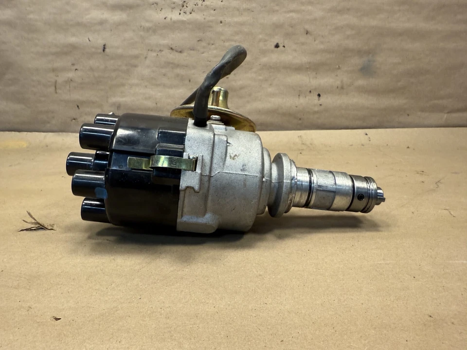 Pertronix Flame Thrower 45D 6 Cylinder Distributor - Image 3 of 4