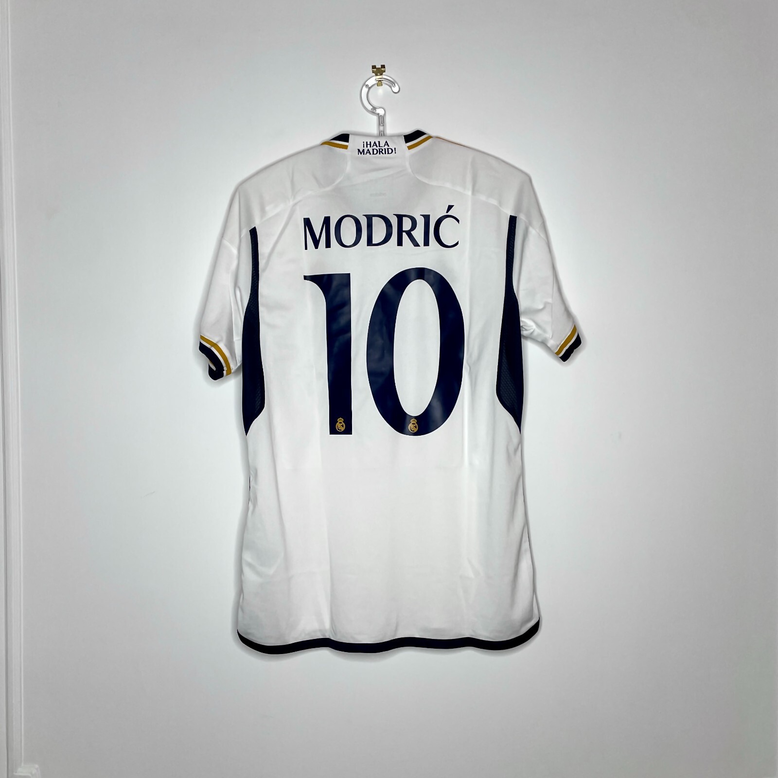 Maillot de Football MODRIC Real Madrid Shirt 2023 2024 Nameset Camiseta Maglia