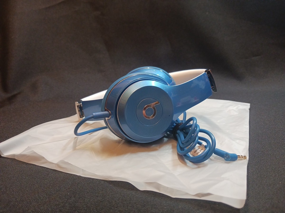 Beats by Dr. Dre Solo2 Wired on Ear Headphones - Metalic Blue NEW