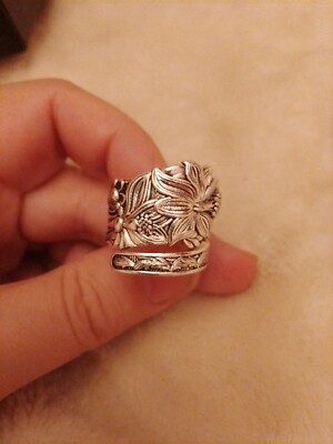 Graviertes Blumenmuster Fingerringe Damen Modeschmuck Eheringe Ring