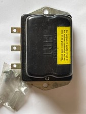 Régulateur dynamo 3E. AC-FIAT d'origine R30 12v 8A 4063288-4128906