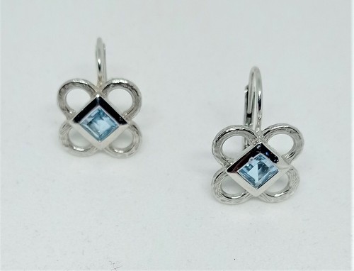 Boucles D'oreilles Femme En Or Blanc 750/18 Carats Avec Pâte Turquoise - Dormeuses, Neuf Avec étiquettes