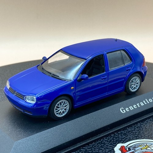 Minichamps 1/43 Generation Golf Volkswagen WV blau Diecast Modell