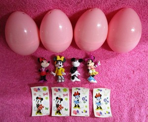 minnie mouse surprise eggs