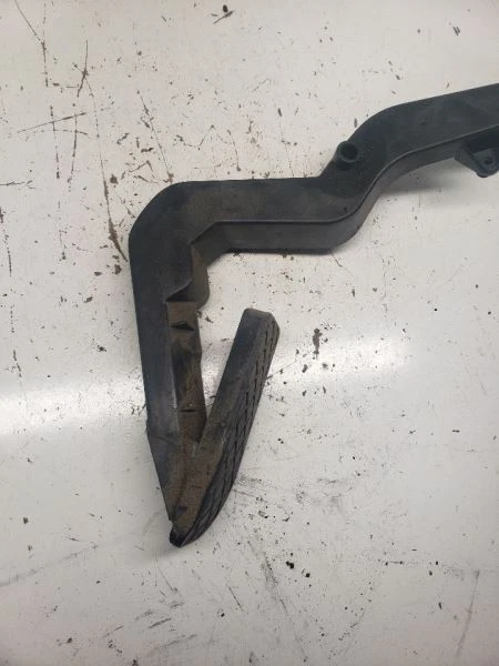 Piezas acelerador PASSAT 1999 1098167 Foto 2 de 4