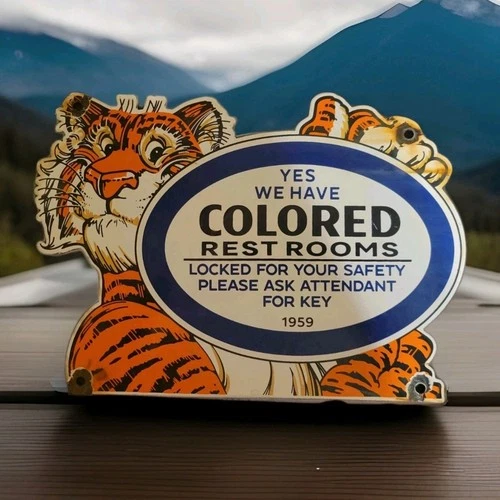 Vintage Esso Gasoline Porcelain Sign 1959 Restroom Key Gas Station Attendant Key