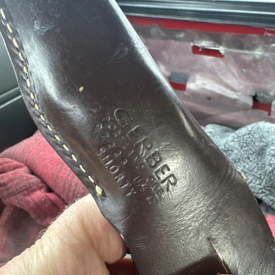 Vintage Gerber  “shorty” Model Black Armorhide Handle And Leather Sheath  - Image 2 of 4