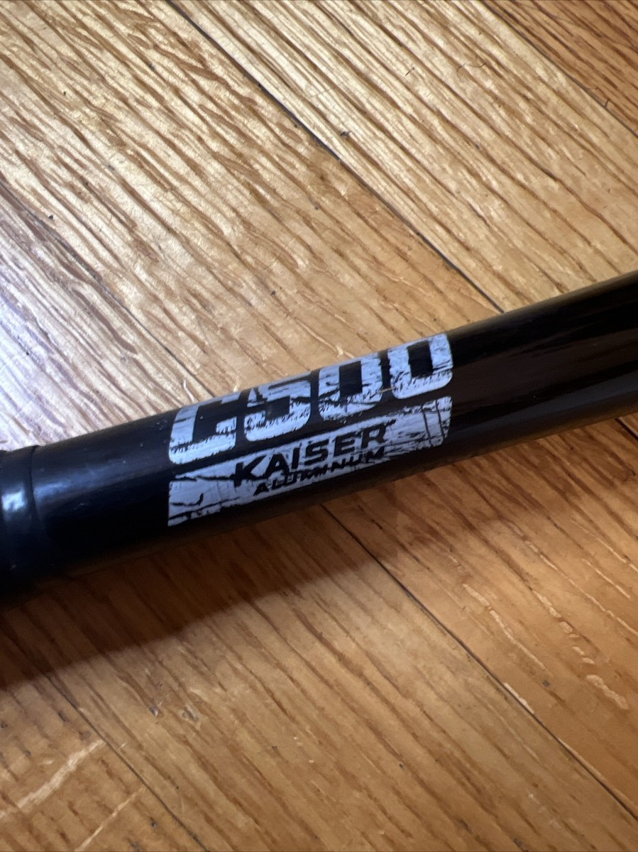 Batte de baseball jeunesse Easton C-Core Redline modèle LZ8-C