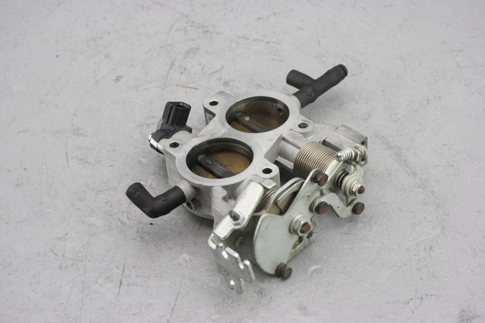 Módulo de carrocería de acelerador Victory Judge 2013 8.000 millas - 1205085 Foto 4 de 4