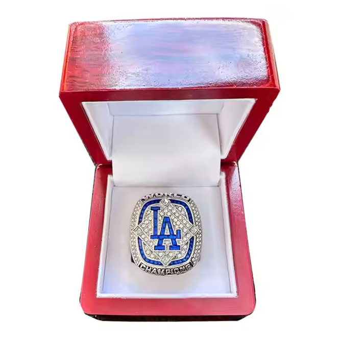 LOS ANGELES DODGERS 2024 World Series Championship Ring (Shohei