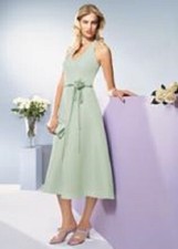 DAVIDS BRIDAL WOMEN'S CELERY GREEN CHIFFON HALTER FORMAL GOWN SIZE 2 STL #F11372