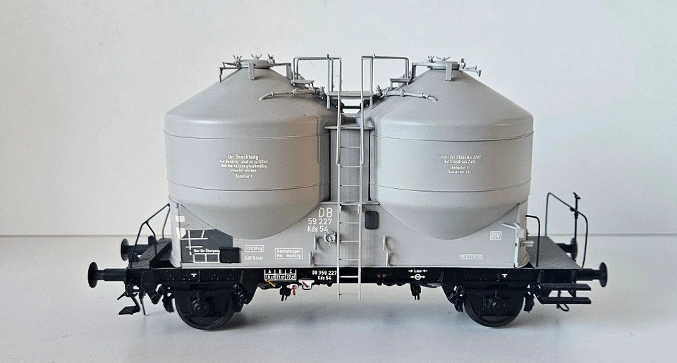 Kiss Staubsilowagen DB mit Bremserbühne , Spur 0 2-Leiter DC, Messing - Bild 3 von 4