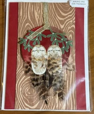 Papyrus Wood CarvedFeathers Bird Owls Christmas Card Hang Me on Things Mistletoe