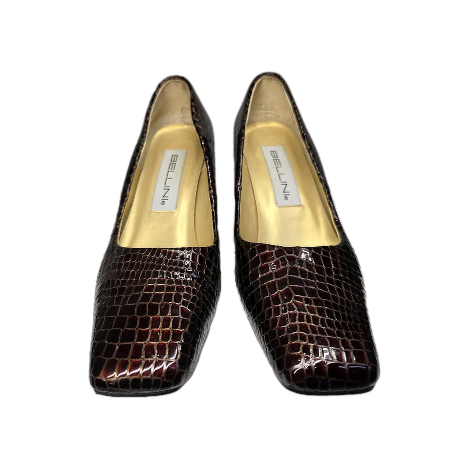Zapatos de salón Bellini para mujer talla 6,5 borgoña cocodrilo en relieve usados en excelente estado punta cuadrada Foto 2 de 4