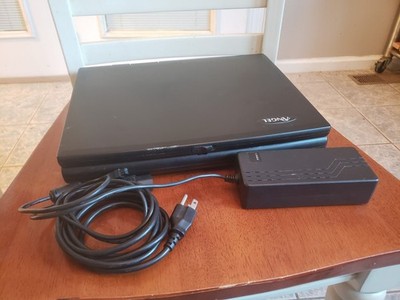 Very Rare Clevo Kapok 8500v Vintage Gaming Laptop P3 1ghz 768m AtiRage128 Winxp