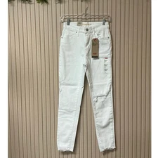 Levi’s 721 High Rise Skinny Ankle Jeans White Size W26