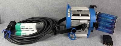 ARRI 650 Plus Fresnel Stage Light 531600 26ft Cord 6 Bulbs Bates Plug