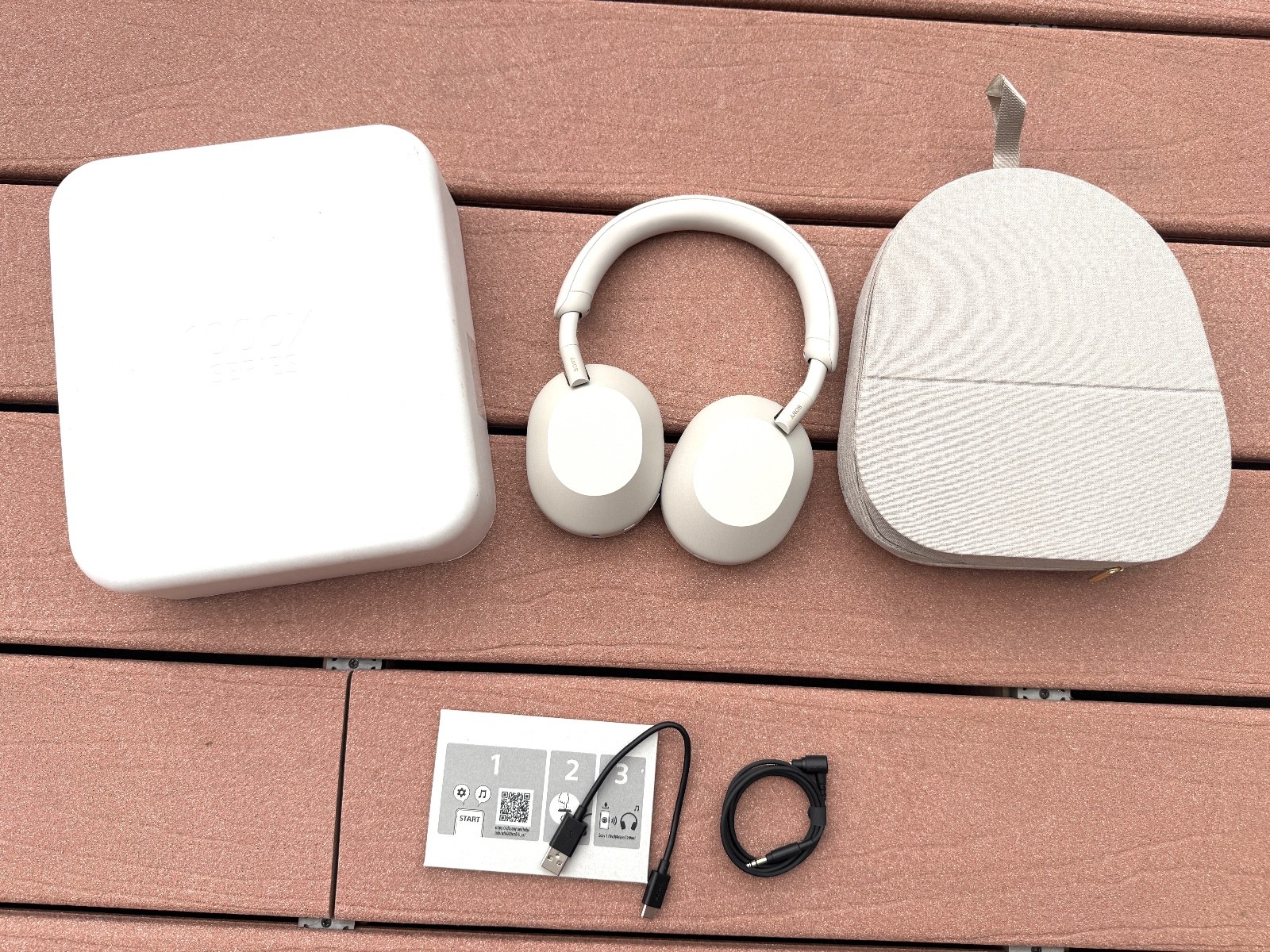 Sony WH-1000XM5/L Wireless Noise-Canceling Over-the-Ear Headphones Midnight Blue