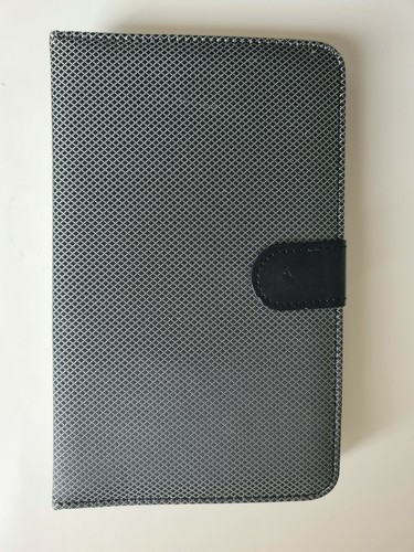 Tablet keyboard black case with key board connection to fit 9 inch / to 4.5 in - Picture 2 of 5