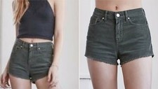 Nuevo con etiquetas Pantalones Cortos Kendall & Kylie Spice Pana Tiro Alto Corte Verde Árbol Talla 23