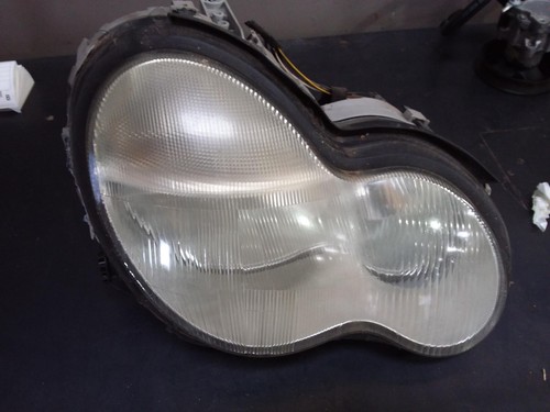 MERCEDES C CLASS RIGHT HEADLAMP W203/S203, SEDAN/WAGON, HALOGEN TYPE, 11/00-04/0