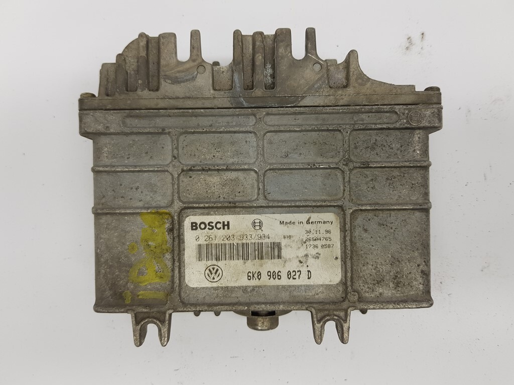 伊四00   022 023 024 025 026 027 028 029 ECU Bosch 6K0906027D / 6K0 906 027 D / 0 261 203 933/934