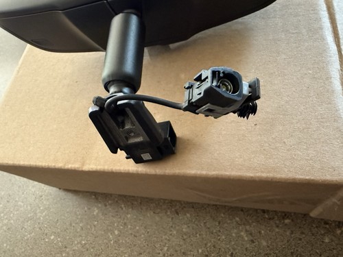 GM Part Number 13564447 Rear View Camera Mirror - Picture 4 of 5
