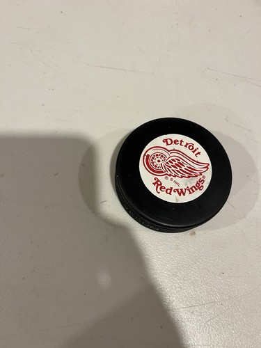 I Want Stanley 1995-96 Detroit Red Wings Playoffs Hockey Puck