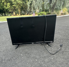 onn. Roku TV 24 in LED Smart TV 1080p FHD Black w/ Stand Power Cord