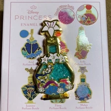 2025 Boxlunch Disney Princess Liquid Glitter Perfume Bottle Pin Mulan