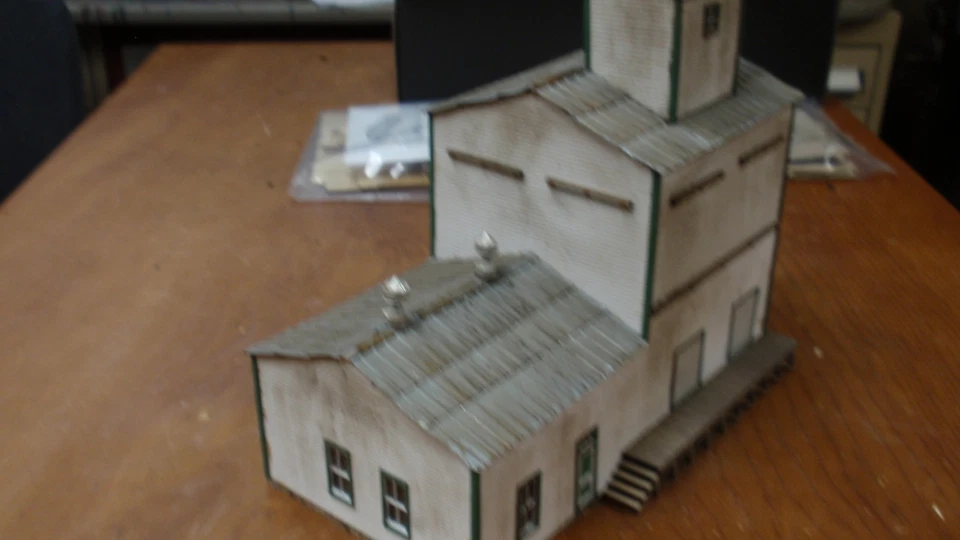 Built HO N. Hitzeman Feed Mill laser kit by American Model Builders - Image 3 of 4