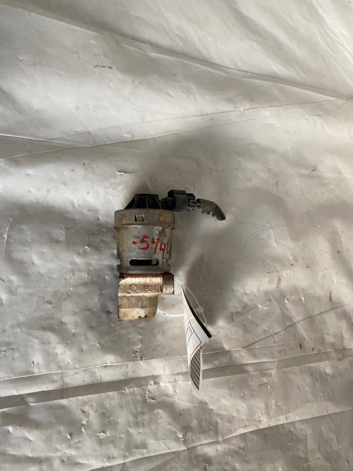 2000 - 2006 CHEVROLET MALIBU Exhaust Gas Recirculation Valve PIN 12581878 - Image 3 of 4