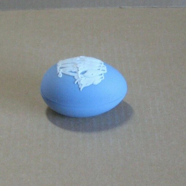 Wedgwood BLUE Jasper AUSTRALIAN Floral EGG BOX