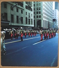 Stereo realist slide - Shriner Parade Commodore Hotel NEW YORK 1967 Kodachrome