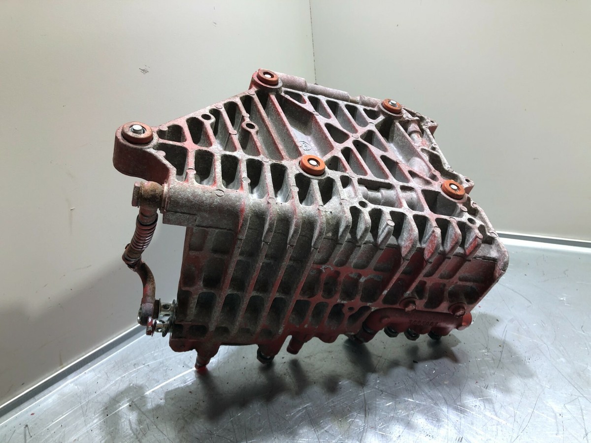 Cummins ISX15 Diesel Engine Fuel Filter Cooler Housing 3685851 OEM