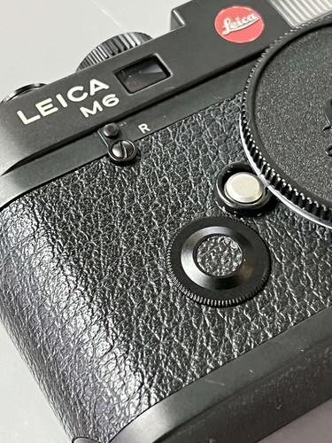 new Battery cap for Leica M6 photography Camera - Picture 3 of 4