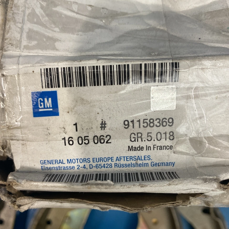 GENUINE GM 91158369 BRAKE SHOE SET FOR VAUXHALL ASTRA COMBO VECTRA ZAFIRA - Image 2 of 4