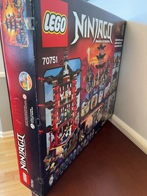 LEGO NINJAGO: Temple of Airjitzu (70751)