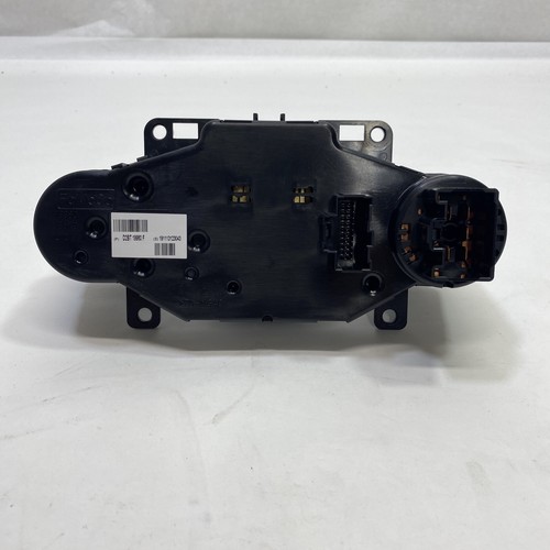 New OEM Ford Fiesta A/C Control Module Front 2014-2018 MOTORCRAFT CCM-143 - Picture 2 of 3