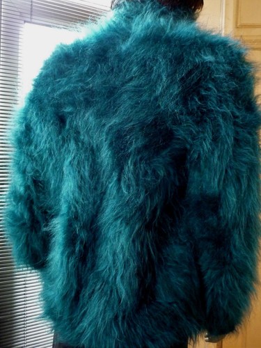 Stunning VENETIAN GREEN Turtleneck Mohair Sweater New 46" - Picture 8 of 12