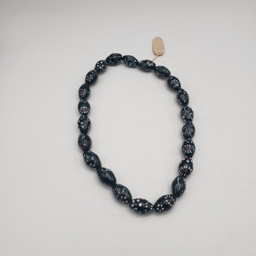 Small Strand of Vintage Hand Painted Dark Green Porcelain Beads Made in China