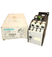 NEW SIEMENS CONTACTOR 24 VDC COIL 15 HP @ 480 VAC 30 AMP  3TF43 10-0BB4