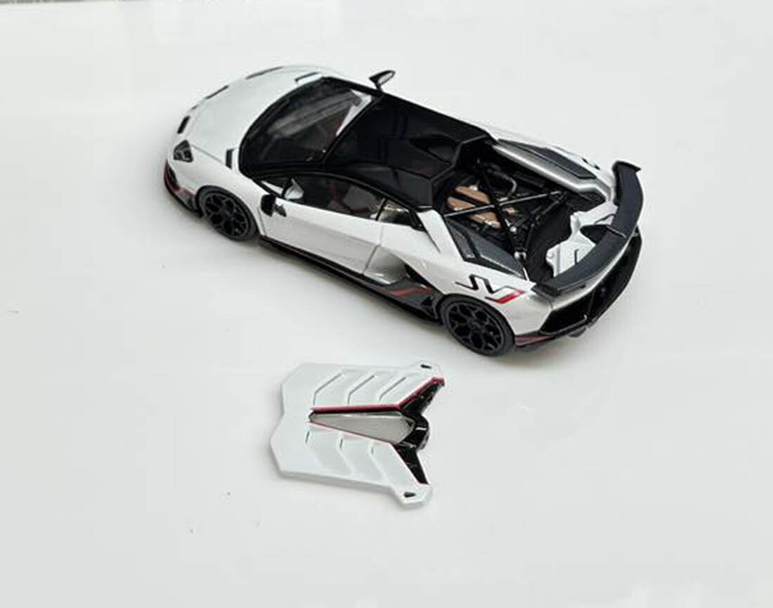 ミニカー Lamborghini Aventador Anniversario Amazon.com: Aoshima Lamborghini Aventador 50 Anniversario