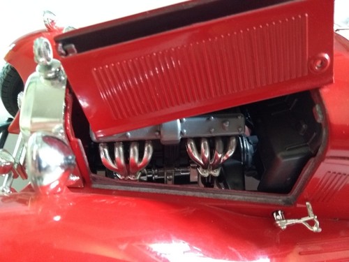 Bburago Modellauto Alfa Romeo 2300 Spider (1932) neuwertig - Bild 4 von 7