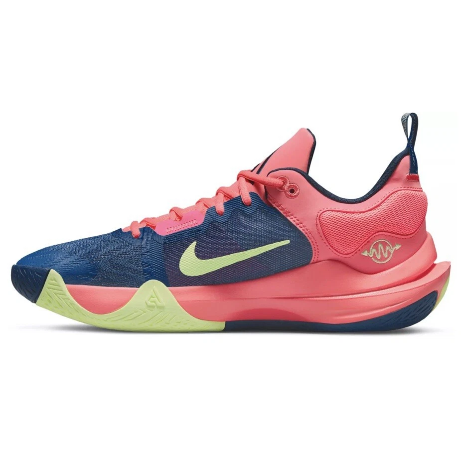 Nike basketball shoes color pink sale