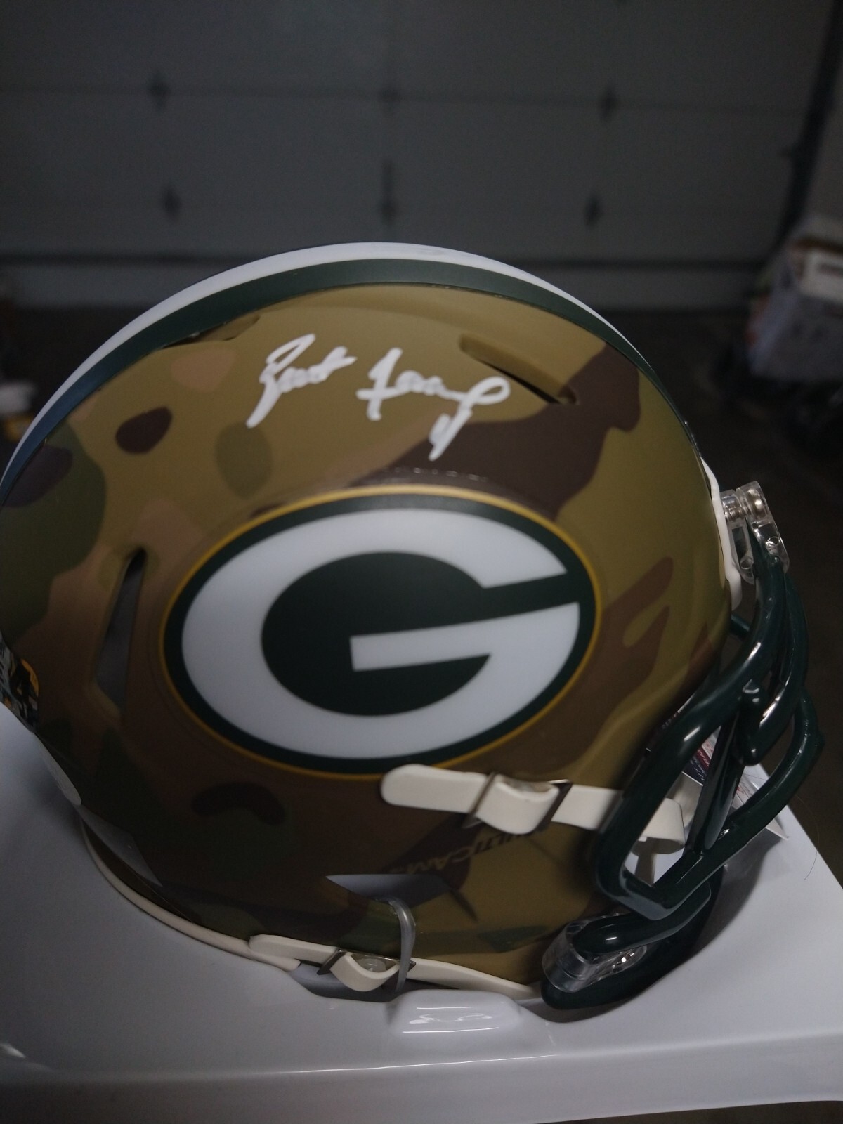 Brett Favre Autographed Signed Green Bay Packers CAMO Riddell Speed Mini Helmet 